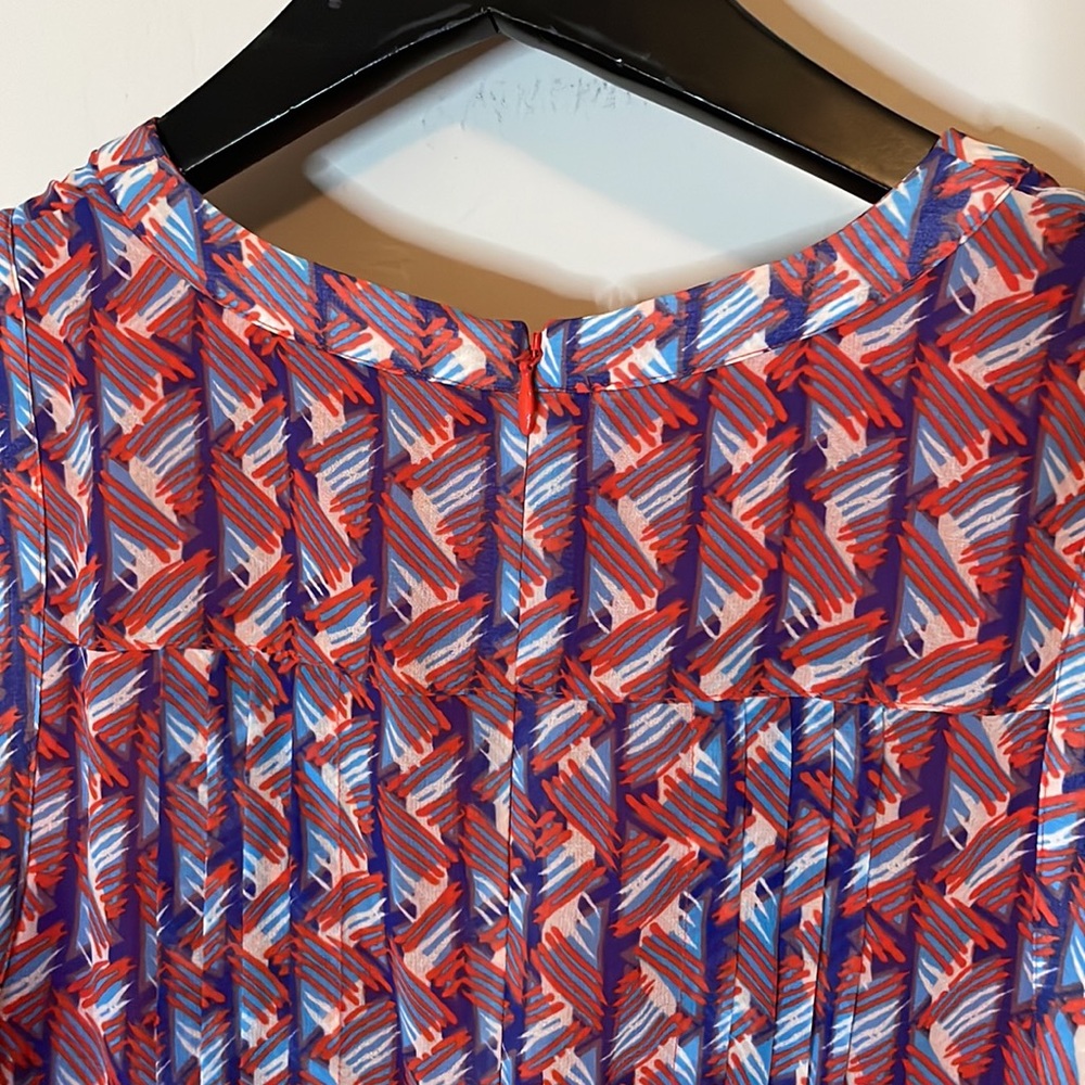 Halogen Pink 💕 Pleated Dress. - Picture 5 of 10
